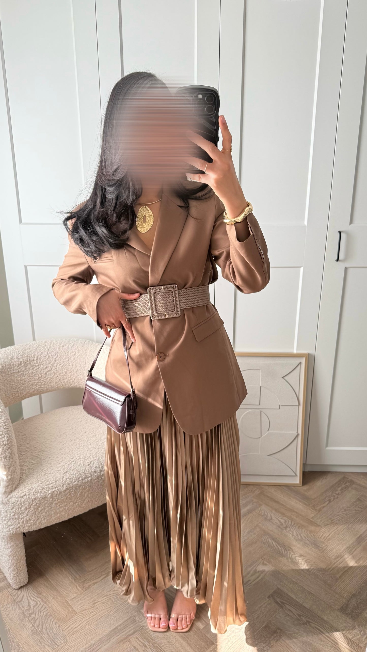 Jupe plissée satinée SABA | Taupe